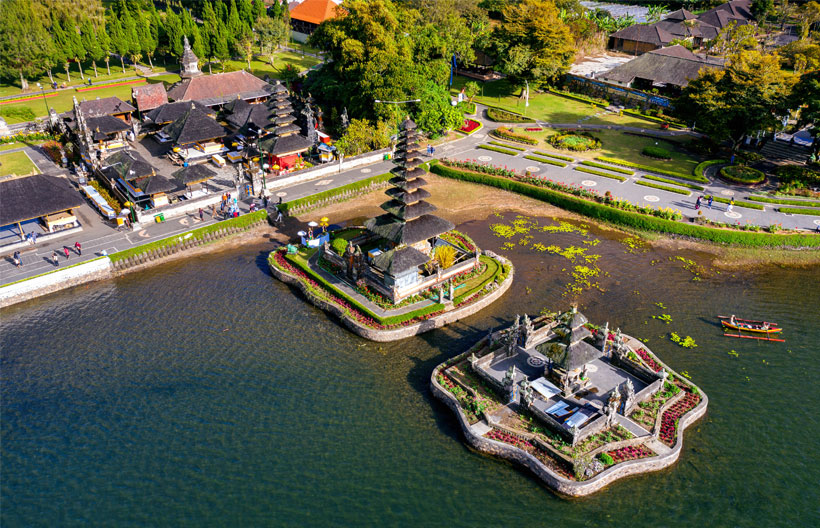 ทัวร์เอเชีย อินโดนีเซีย บาหลี วัดเลมปูยางค์ วัดอุลันดานู วิหารทานาลอท บ่อน้ำพุศักดิ์สิทธิ์  4 วัน 3 คืน สายการบินแอร์เอเชีย