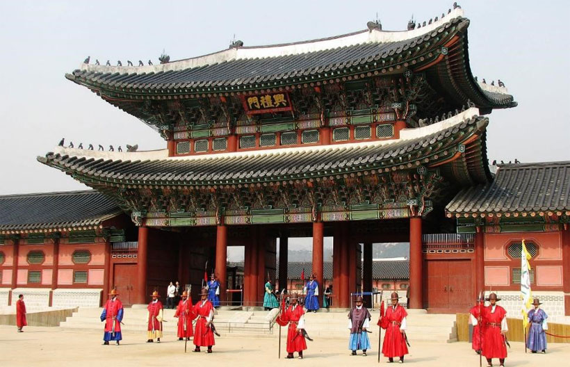 ทัวร์เกาหลีใต้ โซล หมู่บ้านโบราณอึนพยอง พระราชวังชางด๊อกกุง  เมียงดง สวนสนุกล๊อตเต้เวิร์ล (พักค้างคืนสกีรีสอร์ท 1 คืน) 5 วัน 3 คืน สายการบินเอเซียน่า แอร์ไลน์