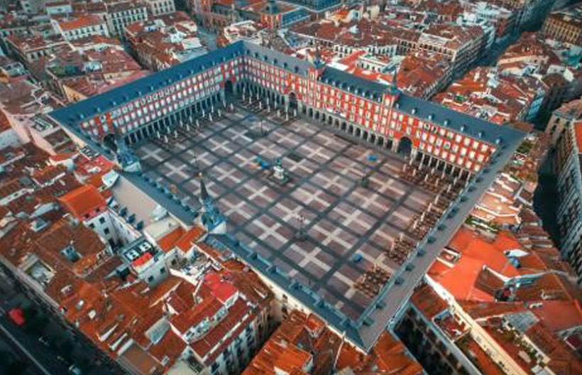 ทัวร์ยุโรป โปรตุเกส สเปน พระราชวังเปนา โบสถ์ซากราดแฟมิเลีย ล่องเรือชมปลาโลมา  10 วัน 7 คืน สายการบินเอทิฮัท แอร์เวย์