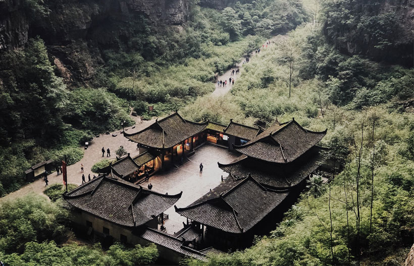 ทัวร์จีน ฉงชิ่ง ต้าจู๋ อู่หลง เฉิงตู อุทยานหลุมฟ้าสะพานสวรรค์  Wulong Flying Kiss หงหยาต้ง 6 วัน 5 คืน สายการบินแอร์ ไชน่า