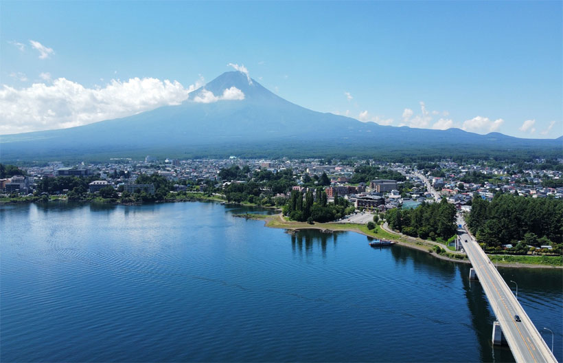 ทัวร์ญี่ปุ่น โตเกียว  ชมทุ่งดอกลาเวนเดอร์  สวนโออิชิปาร์ค  จุดชมวิวทะเลสาบคาวากุจิโกะ ช็อปปิงย่านชินจูกุ 5 วัน 3 คืน สายการบินแอร์เอเชียเอ๊กซ์