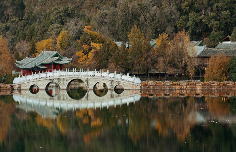 ทัวร์จีน คุนหมิง ต้าหลี่ ลี่เจียง แชงกรีล่า ภูเขาหิมะมังกรหยก ช่องแคบเสือกระโจน สระน้ำมังกรดำ  5 วัน 4 คืน สายการบินไทย