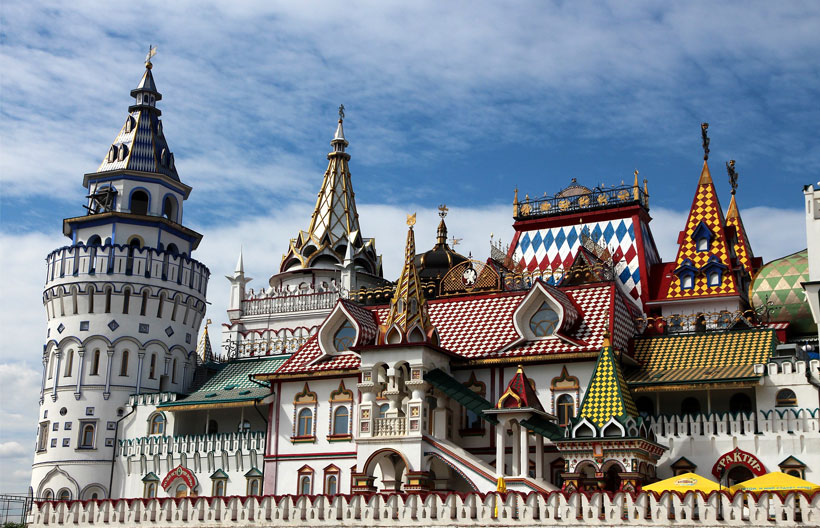ทัวร์รัสเชีย มอสโคว์ เซนต์ปีเตอร์สเบิร์ก พระราชวังปีเตอร์ ฮอฟ   จัตุรัสแดง มหาวิหารเซนต์บาซิล     8 วัน 5 คืน สายการบินเตอร์กิช แอร์ไลน์