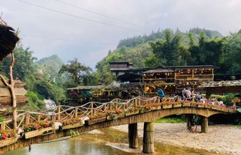 ทัวร์เวียดนามเหนือ ไฮฟอง ฮานอย ซาปา ร่องเรืออ่าวฮาลองเบย์ ถ้ำนางฟ้า ยอดเขาฟานซิปัน 4 วัน 2 คืน สายการบินแอร์เอเชีย