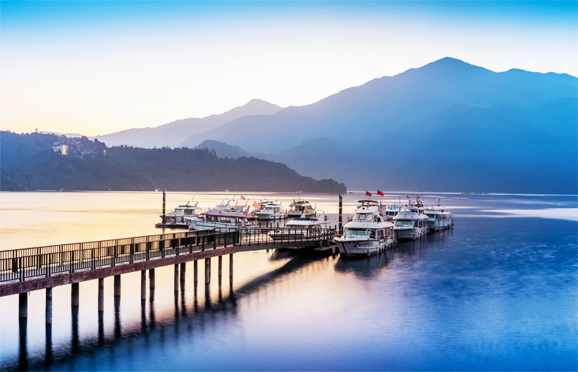 ทัวร์ไต้หวัน อุทยานอาหลีซาน ล่องเรือทะเลสาบสุริยันจันทรา วัดเหวินหวู่ หมู่บ้านจิ่วเฟิ่น ซีเหมินติง 5 วัน 3 คืน สายการบินไชน่า แอร์ไลน์