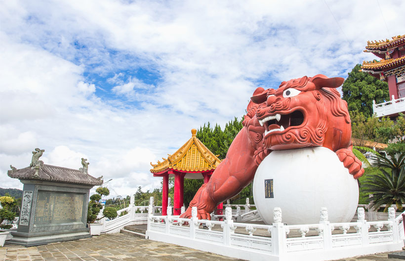ทัวร์ไต้หวัน อุทยานอาหลีซาน ล่องเรือทะเลสาบสุริยันจันทรา วัดเหวินหวู่ หมู่บ้านจิ่วเฟิ่น ซีเหมินติง 5 วัน 3 คืน สายการบินไชน่า แอร์ไลน์