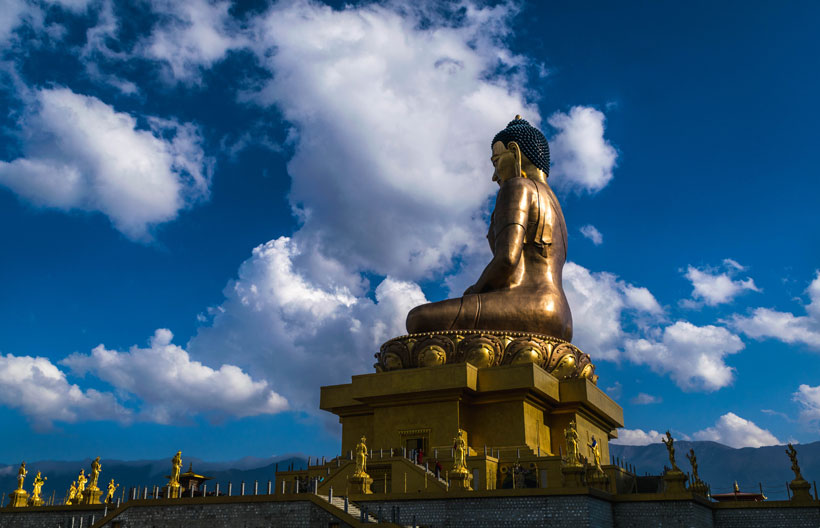 ทัวร์เอเชีย ภูฏาน พิพิธภัณฑ์สถานแห่งชาติภูฏาน ทิมพูซอง ดอร์ชูลาพาส พระพุทธรูปดอร์เดนมา วัดทักซัง หมู่บ้านโลเบซ่า 5 วัน 4 คืน สายการบินดรุคแอร์