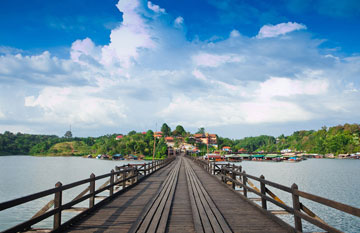 ทัวร์ในประเทศ กาญจนบุรี น้ำตกจ๊อกกระดิ่น ล่องเรือวัดเมืองเก่า สะพานมอญ 