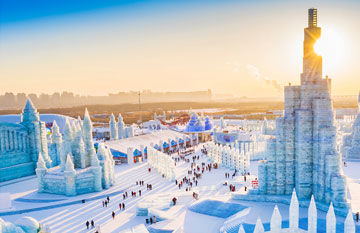 ทัวร์จีน ฮาร์บิน คฤหาสน์วอลการ์ หมู่บ้านหิมะ เทศกาลแกะสลักน้ำแข็ง ลานสกียาบูลี่ เฉิงตู