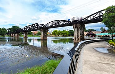 ทัวร์ในประเทศ เที่ยวกาญจนบุรี ชมทางรถไฟสายมรณะ น้ำตกไทรโยคใหญ่ สะพานข้ามแม่น้ำแคว