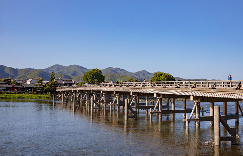 ทัวร์ญี่ปุ่น โอซาก้า สะพานโทเก็ตสึเคียว ย่านซาคาเอะ วัดคินคะคุจิ ช้อปปิ้งชินไซบาชิ เอ็กซ์โปซิตี้