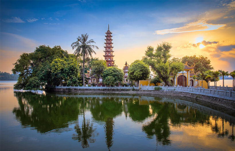ทัวร์เวียดนามเหนือ ฮานอย ซาปา นิงบิงห์  หมู่บ้านธูป เจดีย์เฉินก๊วก สุสานโฮจิมินห์ ล่องเรือนิงบิงห์  4 วัน 3 คืน สายการบินแอร์เอเชีย