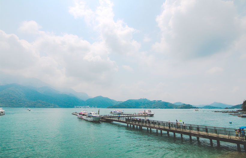 ทัวร์ไต้หวัน หมู่บ้านแมวโหวต้ง วัดเสียไห่เฉิงหวง ล่องเรือทะเลสาบสุริยันจันทรา 4 วัน 3 คืน สายการบินไทยเวียดเจ็ท แอร์