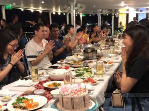 ทัวร์เวียดนาม-คณะบริษัท ยีนพลัส จำกัด ท่องเที่ยวโฮจิมินห์-ขอขอบคุณคณะคุณลูกค้า คณะบริษัทยีนพลัส จำกัด ที่ให้ความไว้วางใจบริษัทเรานำท่องเที่ยวโฮจิมินห์ ในครั้งนี้ค่ะ