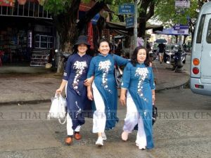 ทัวร์เวียดนาม-คณะ ครอบครัว คุณกรวีร์-ขอขอบคุณ คณะ ครอบครัว คุณกรวีร์ ที่ให้ความไว้วางใจบริษัทไทยทราวเวลเซ็นเตอร์ นำท่องเที่ยว ที่ประเทศเวียดนาม ในครั้งนี้ค่ะ