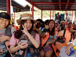 ทัวร์ไทย-บริษัท Best Global Logistics Co.Ltd.-ขอขอบคุณ คณะ บริษัท Best Global Logistics Co.Ltd. ที่ให้ความไว้วางใจบริษัทไทยทราวเวลเซ็นเตอร์ นำท่องเที่ยว จังหวัดสุราษฎร์ธานี ในครั้งนี้ค่ะ