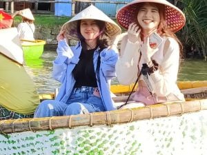ทัวร์เวียดนาม-บริษัท ชินวา อินเทค จำกัด ท่องเที่ยวประเทศเวียดนาม-ขอขอบคุณคุณลูกค้า คณะบริษัท ชินวา อินเทค จำกัด ที่ให้ความไว้วางใจไทยทราเวลเซ็นเตอร์ นำคณะท่านท่องเที่ยวประเทศเวียดนาม ในครั้งนี้ด้วยครับ