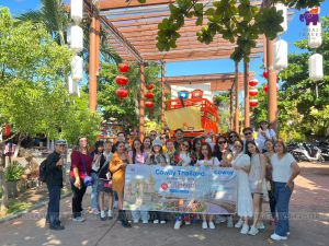 ทัวร์เวียดนาม-บริษัท โคเวย์ (ประเทศไทย) จํากัด ท่องเที่ยวประเทศเวียดนาม-ขอขอบคุณคณะ : บริษัท โคเวย์ (ประเทศไทย) จํากัด ที่มอบความไว้วางใจเลือกใช้บริการทัวร์กับไทยทราเวลเซ็นเตอร์อีกครั้ง ให้เราได้พาคณะท่านเที่ยวประเทศเวียดนาม ดูแลทริปวันพักผ่อนสุดแฮปปี้ พร้อมส่งภาพบรรยากาศที่สวยมาก ๆ ให้เราได้ชมตลอดทริปกัน
