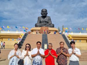 ทัวร์ไทย-บริษัท ซีย้งเฮง จำกัด ท่องเที่ยวจังหวัดประจวบคีรีขันธ์-ออกเดินทางกันอย่างต่อเนื่องกับ #ทัวร์หัวหิน
ขอขอบคุณคณะ : บริษัท ซีย้งเฮง จำกัด ที่มอบความไว้วางใจเลือกใช้บริการทัวร์กับไทยทราเวลเซ็นเตอร์ ให้เราได้พาคณะท่านเที่ยวจังหวัดประจวบคีรีขันธ์ ดูแลทริปวันพักผ่อนสุดแฮปปี้ พร้อมส่งภาพบรรยากาศที่สวยมาก ๆ ให้เราได้ชมตลอดทริปกัน