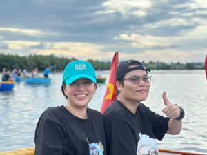 ทัวร์เวียดนาม-คณะ บริษัท คอนโทรล ดาต้า (ประเทศไทย) จำกัด ท่องเที่ยวประเทศเวียดนาม-รีวิวภาพแห่งความสุขที่ประเทศเวียดนาม ส่งตรงจากลูกค้าที่น่ารัก คณะ บริษัท คอนโทรล ดาต้า (ประเทศไทย) จำกัด เที่ยวสนุกสนานครบรส เน้นเที่ยว พักชิลล์ และทางบริษัทขอขอบคุณท่านที่มอบความไว้วางใจเลือกใช้บริการทัวร์กับไทยทราเวลเซ็นเตอร์ นำท่องเที่ยวเวียดนามในครั้งนี้ พร้อมส่งภาพบรรยากาศที่สวยมาก ๆ ให้เราได้ชมตลอดทริปกัน อยากฟินสุดสุดแบบนี้ จองทัวร์เลยที่ไทยทราเวลเซ็นเตอร์