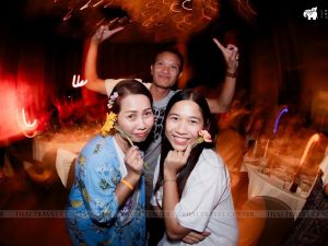 ทัวร์ไทย-คณะ บริษัท โซเนพาร์ (ประเทศไทย) จำกัด ท่องเที่ยวพัทยา-รีวิวภาพแห่งความสุขที่พัทยา จ.ชลบุรี ส่งตรงจากลูกค้าที่น่ารัก คณะ : บริษัท โซเนพาร์ (ประเทศไทย) จำกัด ทางบริษัทขอขอบคุณท่านที่มอบความไว้วางใจเลือกใช้บริการทัวร์กับไทยทราเวลเซ็นเตอร์ นำท่านท่องเที่ยวพัทยาในครั้งนี้ พร้อมส่งภาพบรรยากาศ Outing บริษัทที่สวยมาก ๆ พร้อมรอยยิ้มแห่งความสุขของพนักงานให้เราได้ชมตลอดทริปกัน อยากเที่ยวสนุกสุดฟินแบบนี้ จองทัวร์เลยที่ไทยทราเวลเซ็นเตอร์