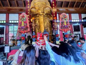 ทัวร์ฮ่องกง-บริษัท สุรชัย โพลทรี่ ฟู้ดส์ จำกัด ท่องเที่ยวประเทศฮ่องกง-รีวิวภาพแห่งความสุขที่ประเทศฮ่องกง ส่งตรงจากลูกค้าที่น่ารัก คณะ : บริษัท สุรชัย โพลทรี่ ฟู้ดส์ จำกัด ทางบริษัทขอขอบคุณท่านที่มอบความไว้วางใจเลือกใช้บริการทัวร์กับไทยทราเวลเซ็นเตอร์ นำท่านท่องเที่ยวประเทศฮ่องกงในครั้งนี้ พร้อมส่งภาพบรรยากาศให้เราได้ชมตลอดทริปกัน อยากเที่ยวสนุกสุดฟินแบบนี้ จองทัวร์เลยที่ไทยทราเวลเซ็นเตอร์