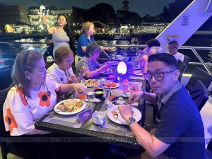 ทัวร์ไทย-คณะคุณไอรีนา ท่องเที่ยวประเทศไทย-รีวิวภาพแห่งความสุขที่ จ. กรุงเทพ ส่งตรงจากลูกค้าที่น่ารัก คณะคุณไอรีนา ทางบริษัทขอขอบคุณท่านที่มอบความไว้วางใจเลือกใช้บริการทัวร์กับไทยทราเวลเซ็นเตอร์ นำท่านท่องเที่ยวที่กรุงเทพในครั้งนี้ พร้อมส่งภาพบรรยากาศให้เราได้ชมตลอดทริปกัน อยากเที่ยวสนุกสุดฟินแบบนี้ จองทัวร์เลยที่ไทยทราเวลเซ็นเตอร์