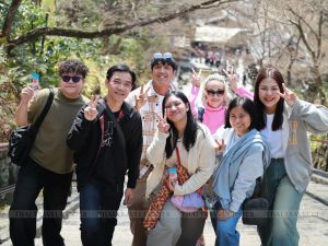 ทัวร์ญี่ปุ่น-บริษัท เวอร์ซุนิ (ประเทศไทย) จำกัด ท่องเที่ยวประเทศญี่ปุ่น-รีวิวภาพแห่งความสุขที่ประเทศญี่ปุ่น ส่งตรงจากลูกค้าที่น่ารัก คณะบริษัท เวอร์ซุนิ (ประเทศไทย) จำกัด ทางบริษัทขอขอบคุณท่านที่มอบความไว้วางใจเลือกใช้บริการทัวร์กับไทยทราเวลเซ็นเตอร์ นำท่านท่องเที่ยวประเทศญี่ปุ่นในครั้งนี้ พร้อมส่งภาพบรรยากาศให้เราได้ชมตลอดทริปกัน อยากเที่ยวสนุกสุดฟินแบบนี้ จองทัวร์เลยที่ไทยทราเวลเซ็นเตอร์