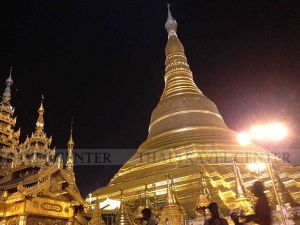 ทัวร์พม่า -บริษัทซอง เซน แมชชินเนอรี่ แมนูแฟคเจอริ่ง(ไทยแลนด์)จำกัด ท่องเที่ยวพม่า-ขอขอบคุณ บริษัทซอง เซน แมชชินเนอรี่ แมนูแฟคเจอริ่ง(ไทยแลนด์)จำกัด ที่ให้ความไว้วางใจเรานำท่องเที่ยวประเทศพม่า สักการะ 3 มหาบูชาสถาน อันศักดิ์สิทธิ์ นมัสการ พระพุทธรูปไจ้ปุ่น ชม พระธาตุอินทร์แขวน ทำบุญตักบาตร ณ วัดไจ้คะวาย อิสระช้อปปิ้ง และชิมเมนูขึ้นชื่อของพม่า