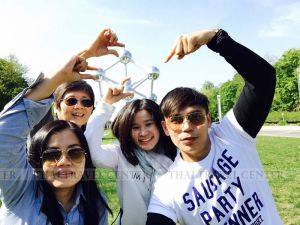 ทัวร์ยุโรป-คณะบริษัท แดรี่ พลัส จำกัด นำลูกค้าบริษัทในเครือท่องเที่ยวกลุ่มประเทศเบเนลักซ์และสวิตเซอร์แลนด์-ขอขอบคุณคณะท่านลูกค้า 