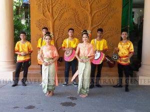 ทัวร์ไทย-คณะบริษัท กสท โทรคมนาคม จำกัด (มหาชน) ทำกิจกรรมสัมพันธ์เชิงสันทนาการ -ไทยทราเวลเซ็นเตอร์ ขอขอบคุณคณะลูกค้า บริษัท กสท โทรคมนาคม จำกัด (มหาชน) (CAT) ลูกค้าองค์กรและหน่วยงานภาครัฐจำนวน 80 ท่าน ที่ให้ความไว้วางใจบริษัทและทีมงานไทยทราเวลเซ็นเตอร์ ร่วมนำท่านทำกิจกรรมสัมพันธ์เชิงสันทนาการภายใต้ชื่อ
