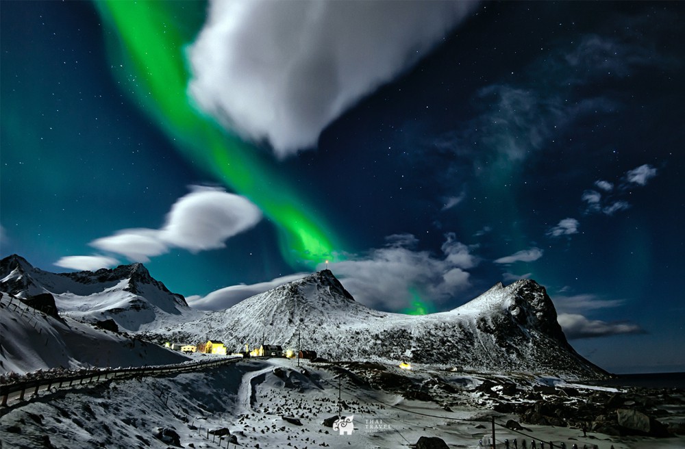 แสงเหนือ... มหัศจรรย์แห่งฟากฟ้า