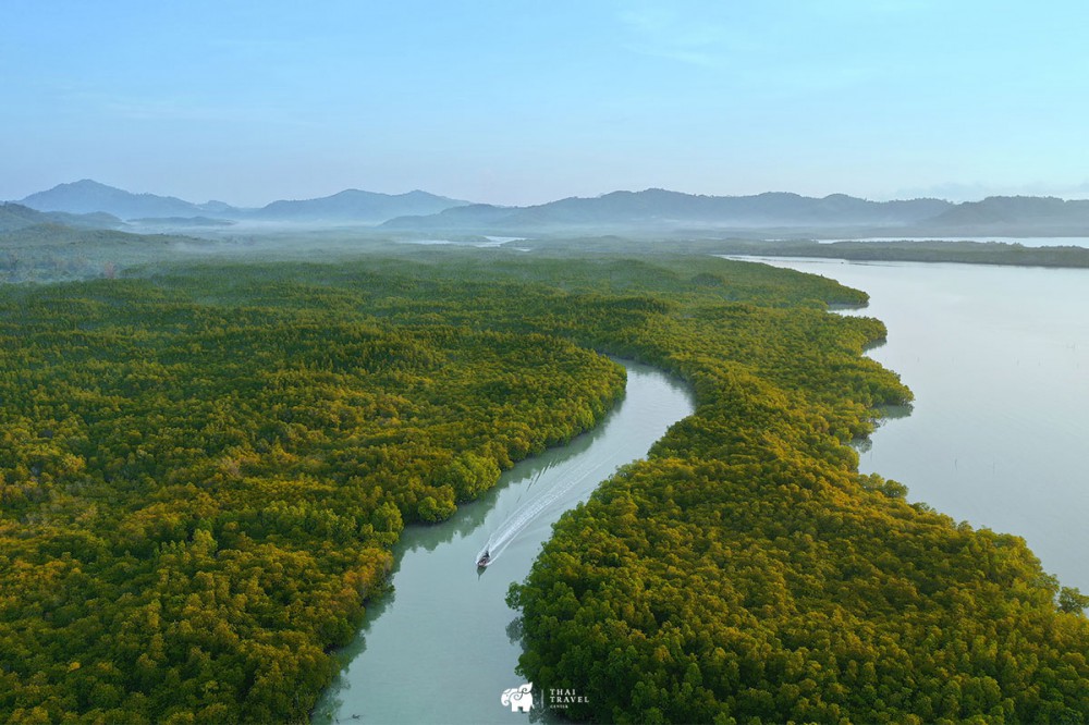 เสม็ดนางชี , ชมวิวพระอาทิตย์ตก ,พังงา , ที่เที่ยวพังงา , เที่ยวพังงา , phang nga , Sametnangshe , ดูทะเลหมอก , ทะเลหมอก , ดูพระอาทิตย์ขึ้น